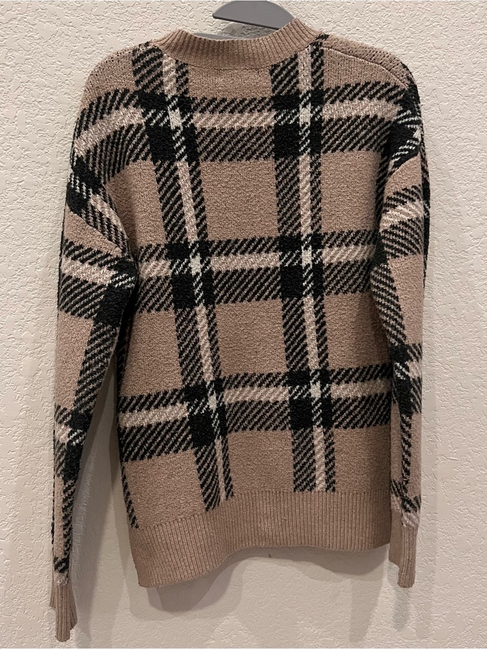 Christian Siriano Plaid Crewneck Sweater in Taupe and Black XS - Picture 5 of 7